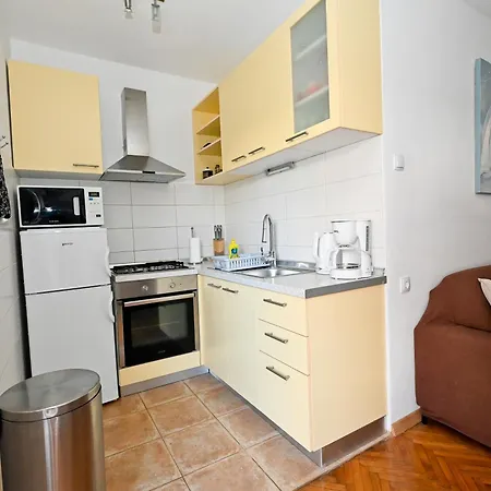 Brane Apartments With Swimming Pool Zara Esterno foto