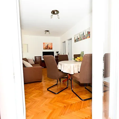 Brane Apartments With Swimming Pool Zara Esterno foto