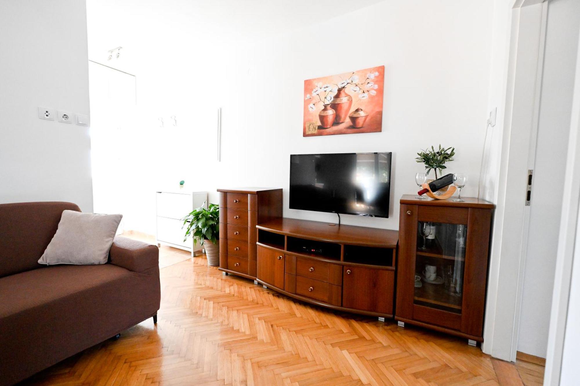 Apartment Brane With Swimming Pool *