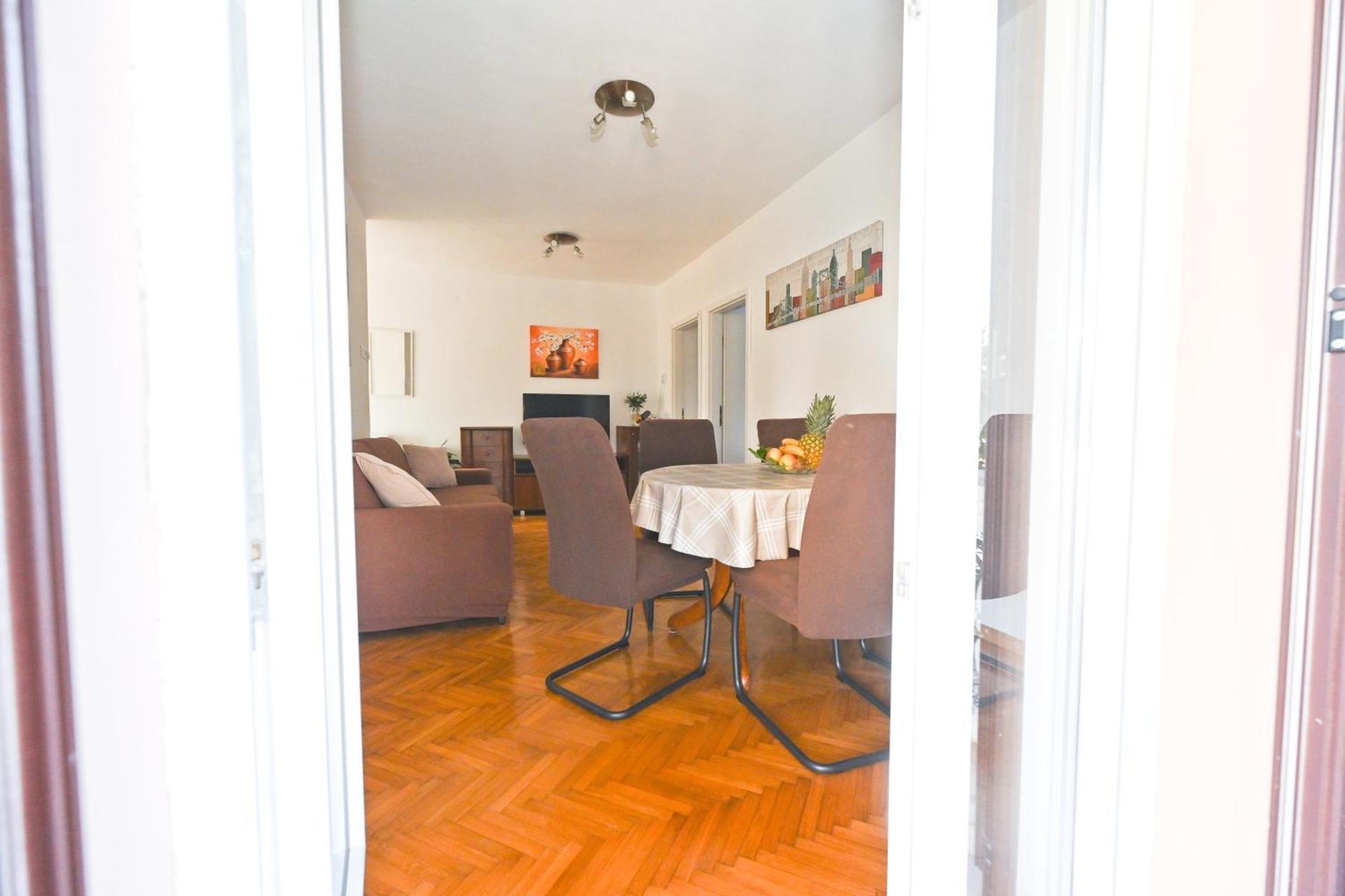 Apartment Brane With Swimming Pool *
