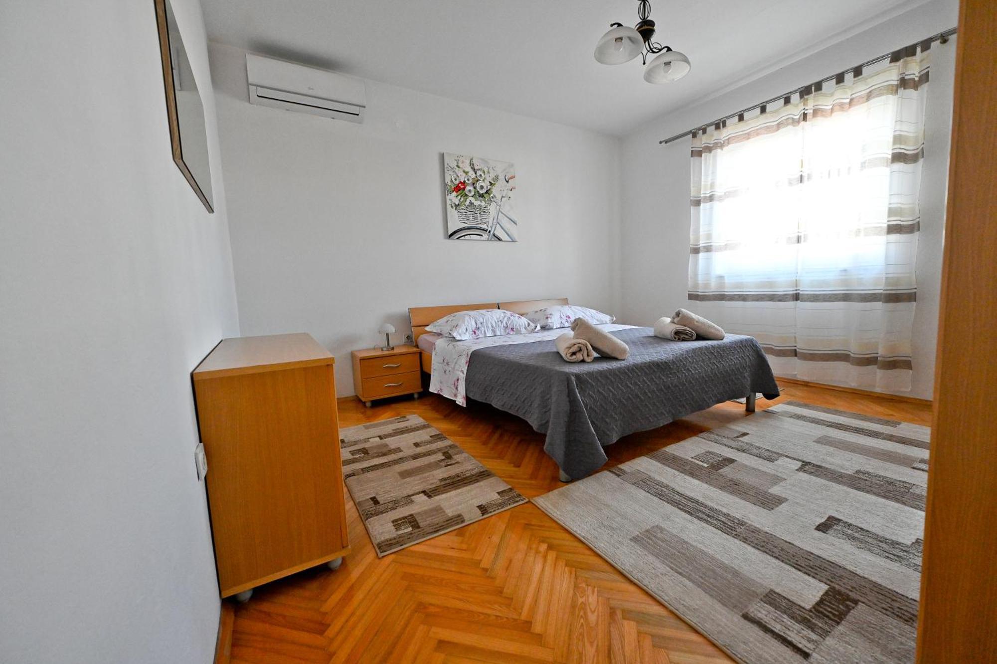 Apartment Brane With Swimming Pool *
