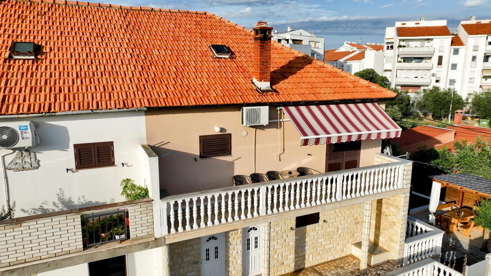 Apartment Brane With Swimming Pool Zadar